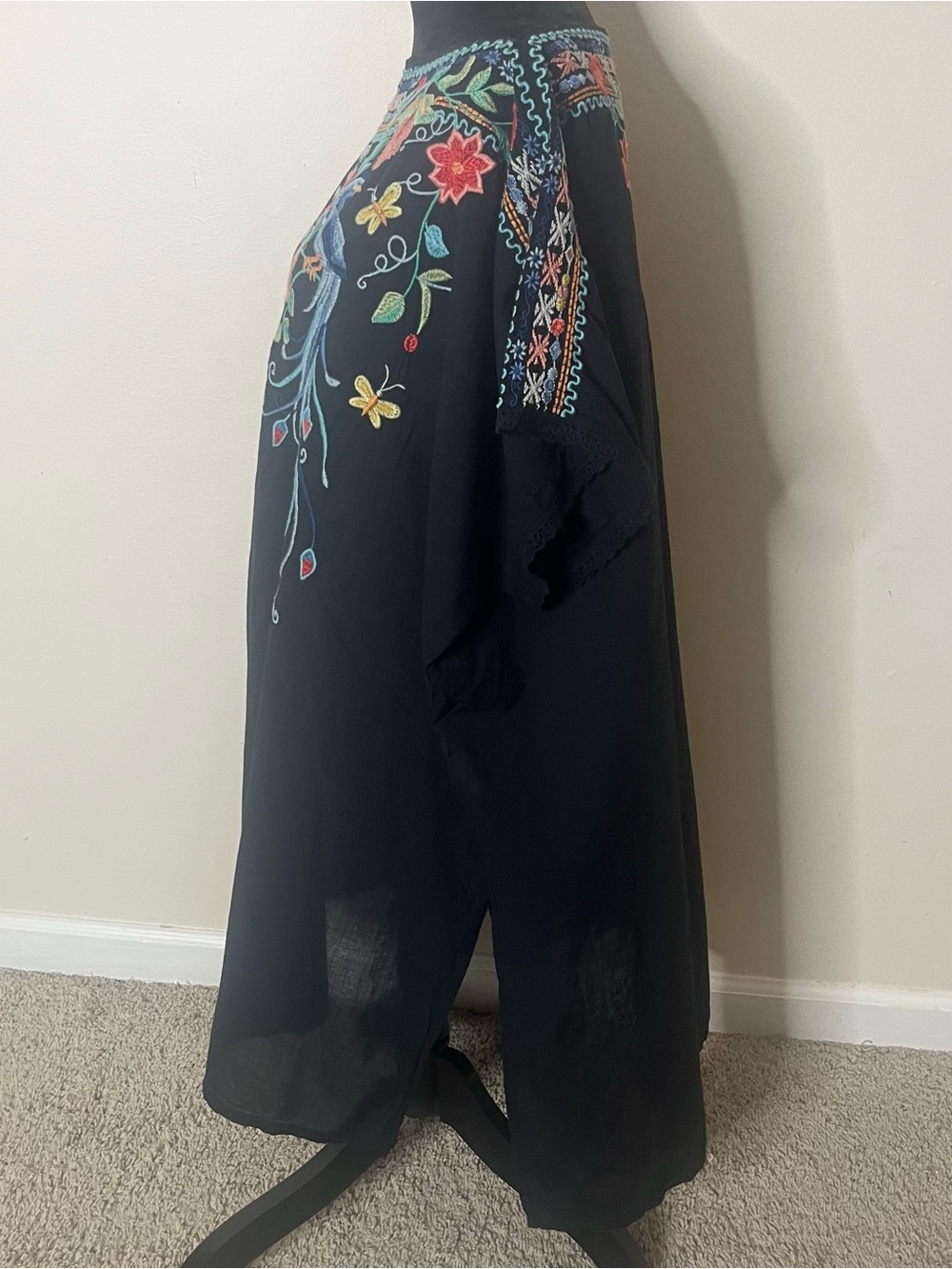 Johnny Was Dahlia Black Embroidered Peacock Floral Split Hem Boho Tunic 3X~NWOT - Picture 7 of 11